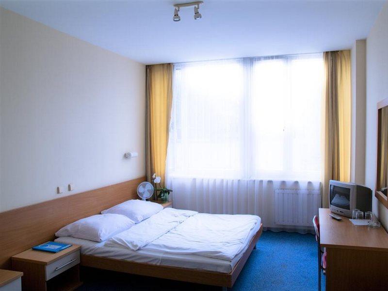 Dom Turystyczny Indigo Hostel Krakow Luaran gambar