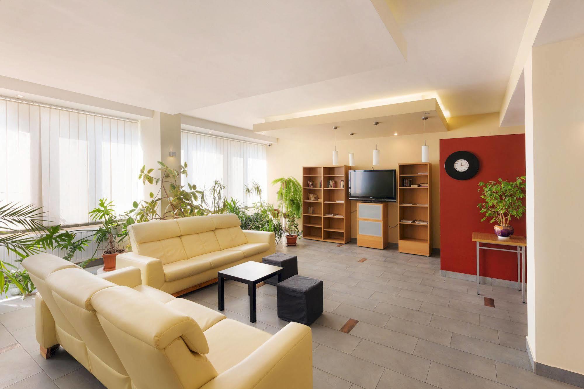 Dom Turystyczny Indigo Hostel Krakow Luaran gambar